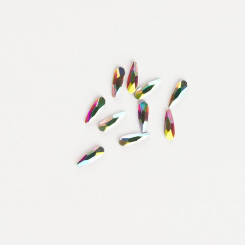 BrillBird Műköröm Formakövek (10db-os) drop 2x6mm clear AB
