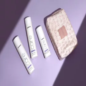 Subrina Care Colour Hajápoló Csomag Virágos Neszeszerben