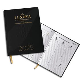 Luxoya Fodrász Beírókönyv 2025